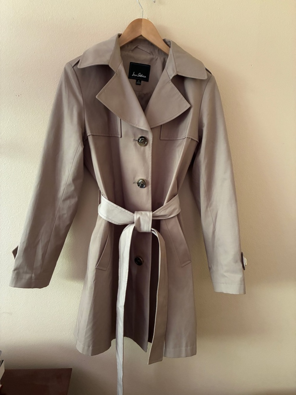 Like new! Sam Edelman short trench, size medium